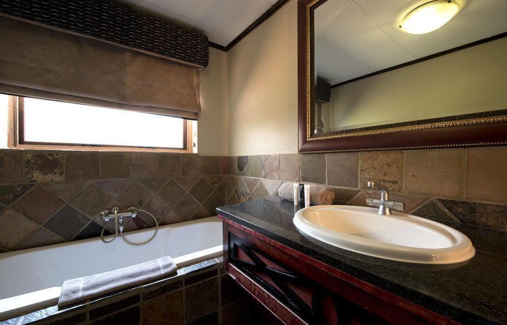 Entabeni Mountain Lodges Mmamatlakala エクステリア 写真